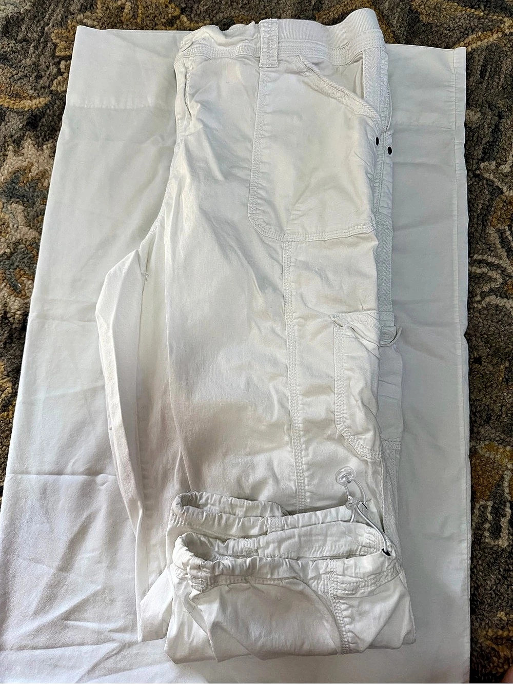 style&co White Capris
